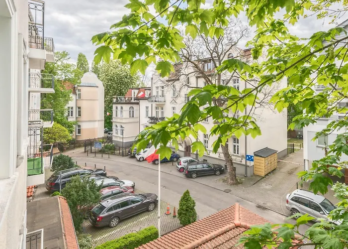 Dom Pod Wieżą By NorthSide Apartments